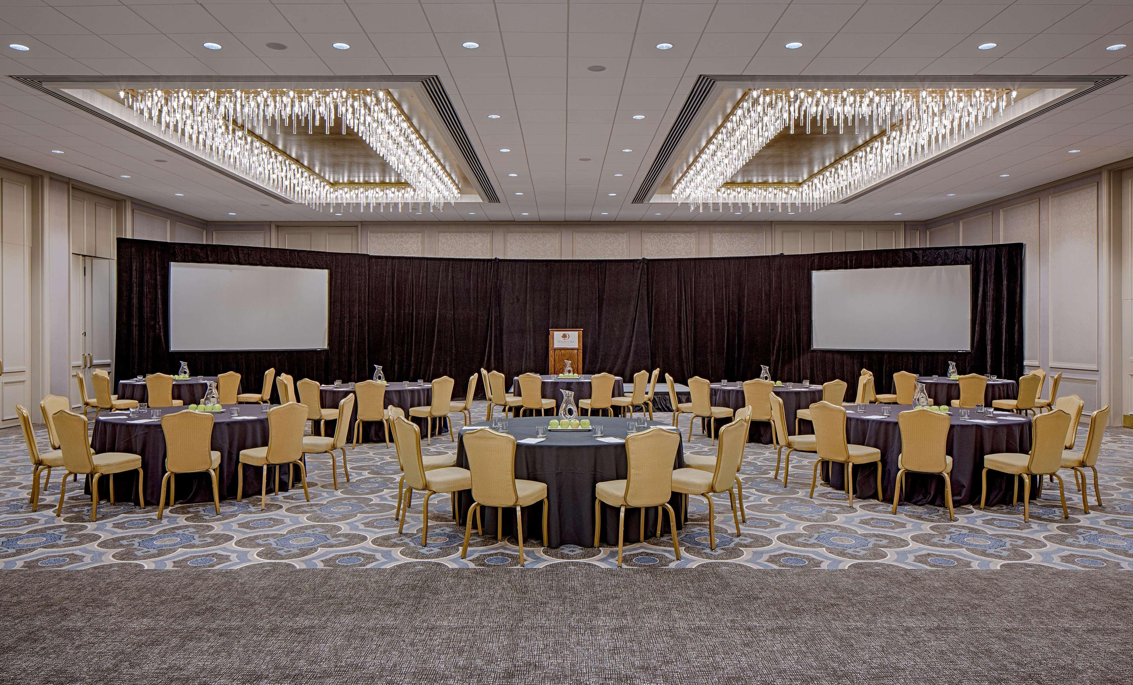 Doubletree By Hilton Hotel Houston Greenway Plaza Eksteriør bilde