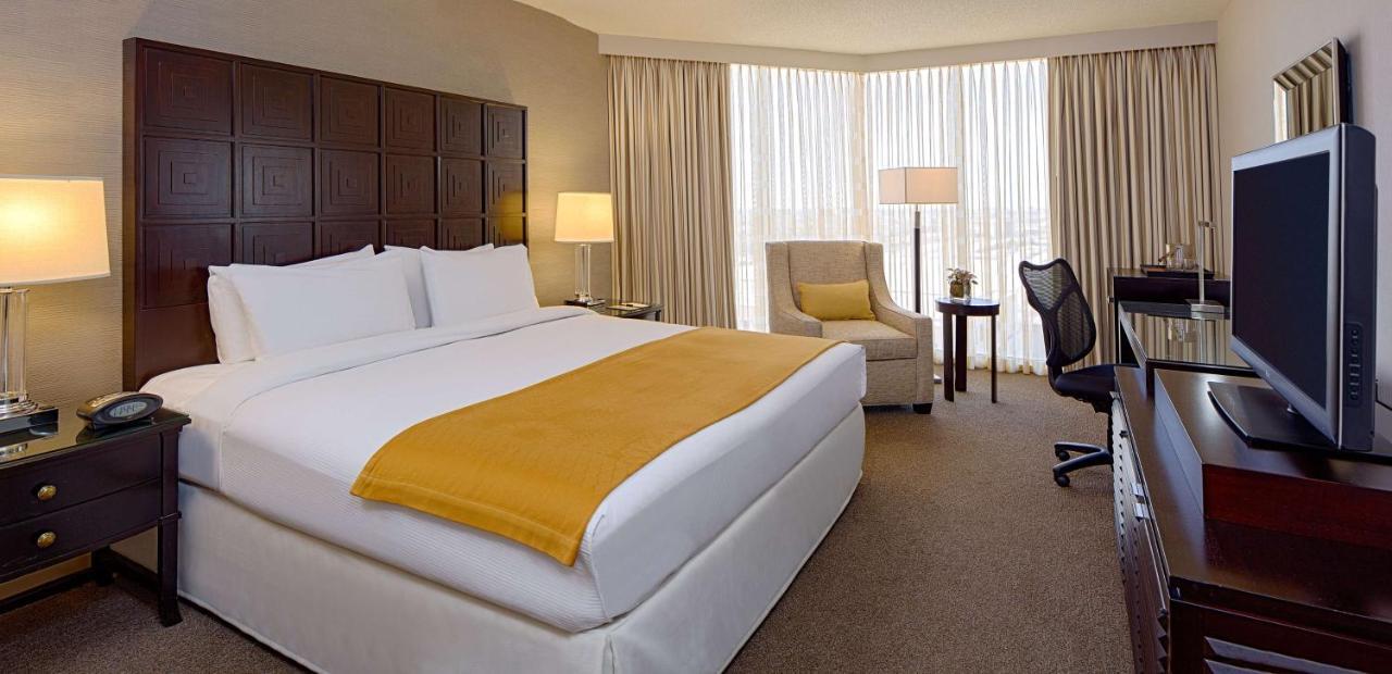 Doubletree By Hilton Hotel Houston Greenway Plaza Eksteriør bilde
