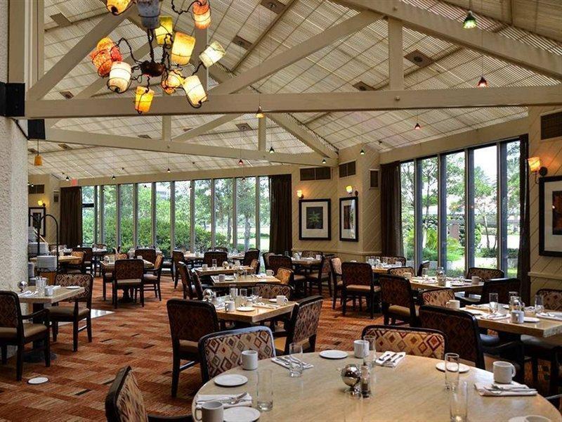 Doubletree By Hilton Hotel Houston Greenway Plaza Eksteriør bilde