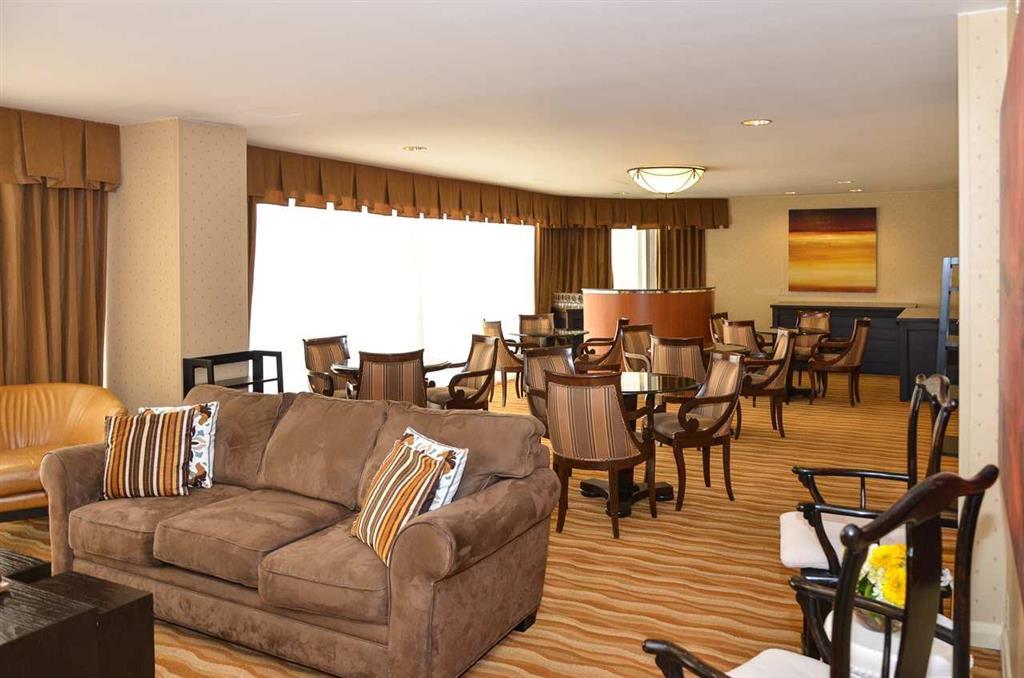 Doubletree By Hilton Hotel Houston Greenway Plaza Eksteriør bilde